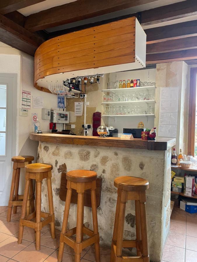 L'Auberge L'Oree Du Bois Aillieres-Beauvoir Buitenkant foto